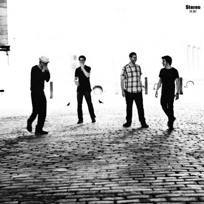 Imagen destacada de grupo: Onward Chariots